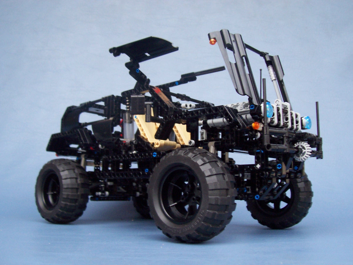 offroader-black-tracker_026.jpg