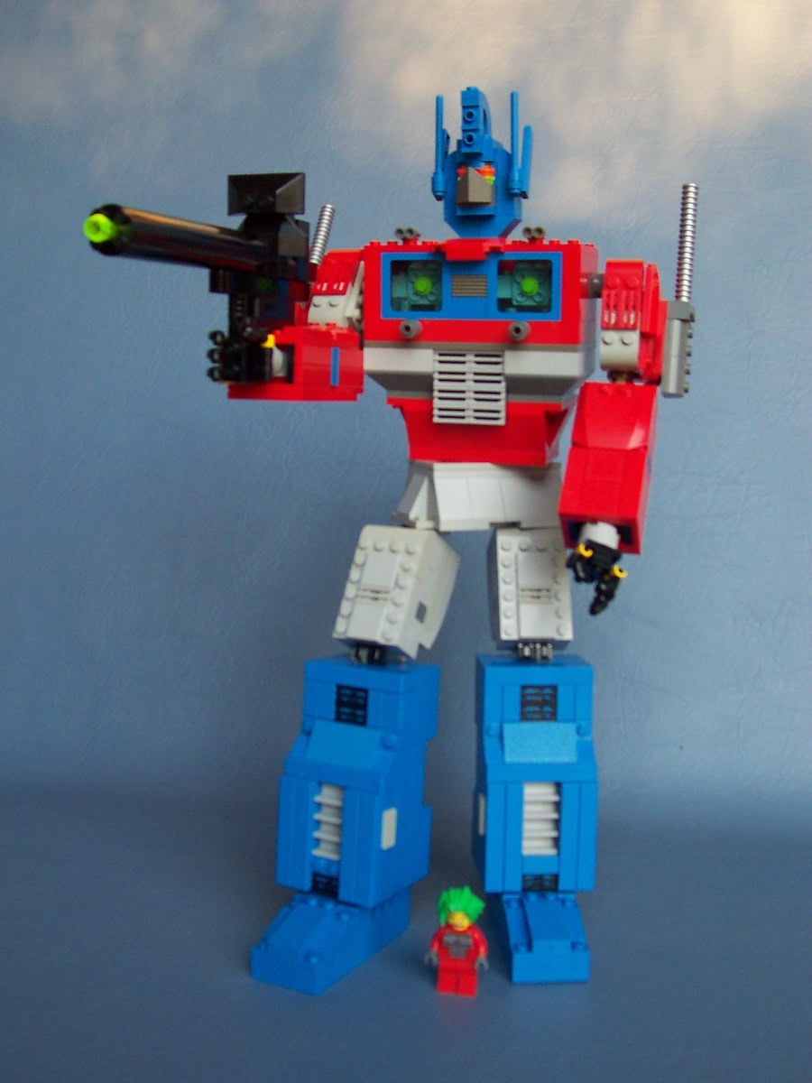 optimus-prime-transformers-lookalike_075.jpg