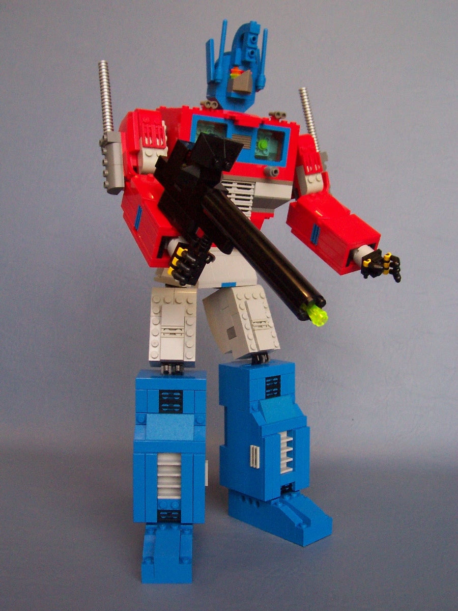 optimus-prime-transformers-lookalike_087.jpg