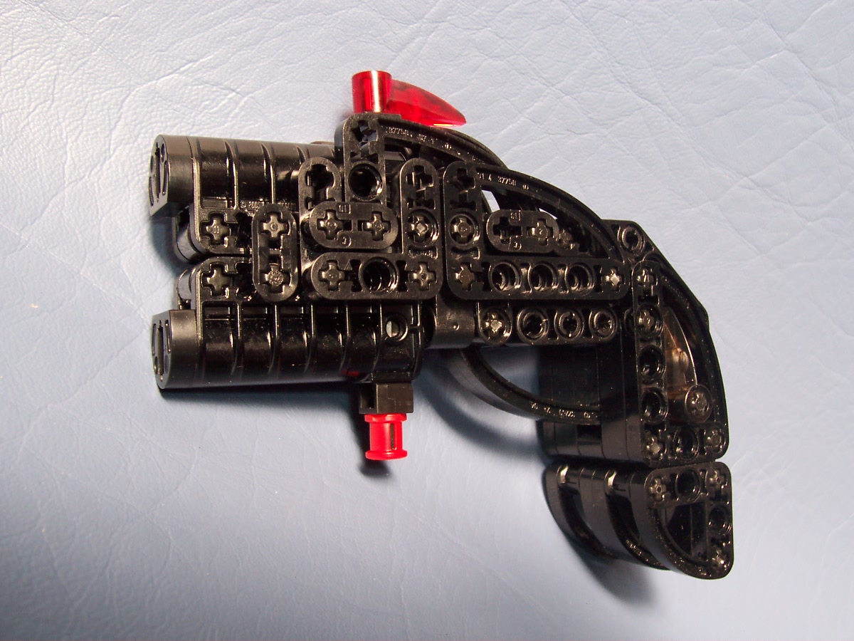 pistol1.jpg