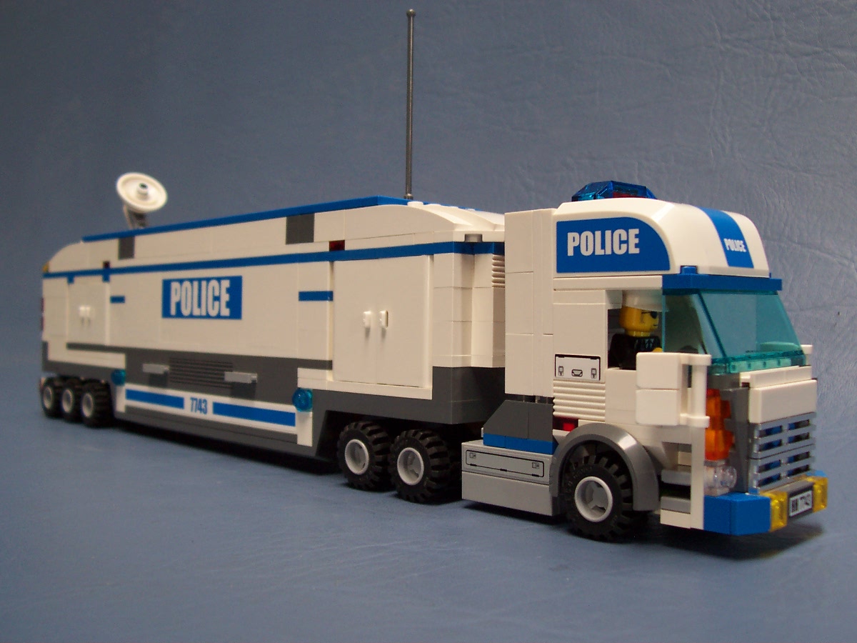 police-command-_transport_014.jpg