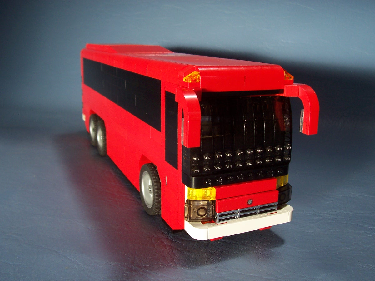 re-bus-ten-wide_009.jpg