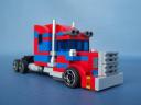 road-heros-and-truck-_mocs_001.jpg