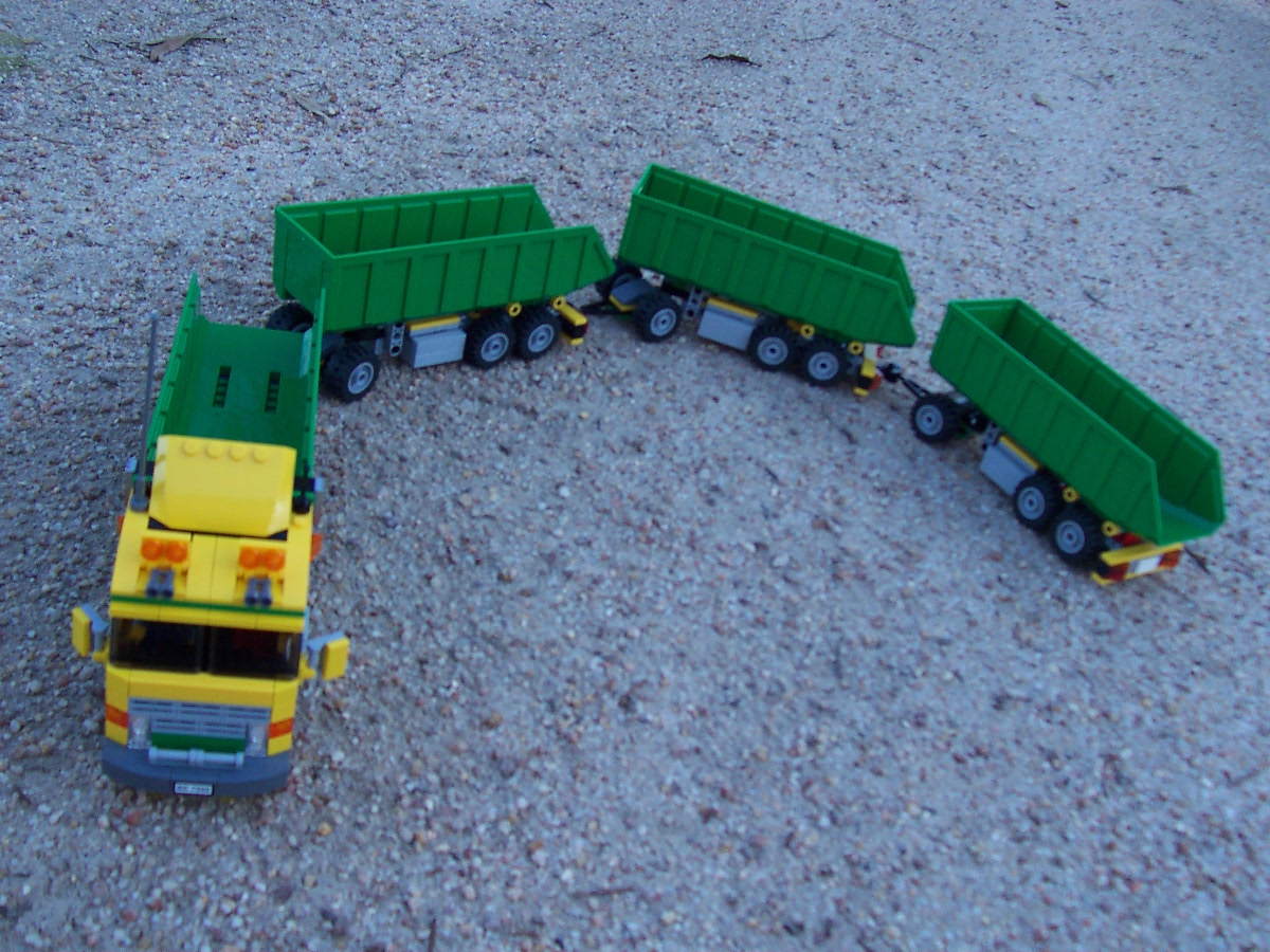 road-train-australia_006.jpg
