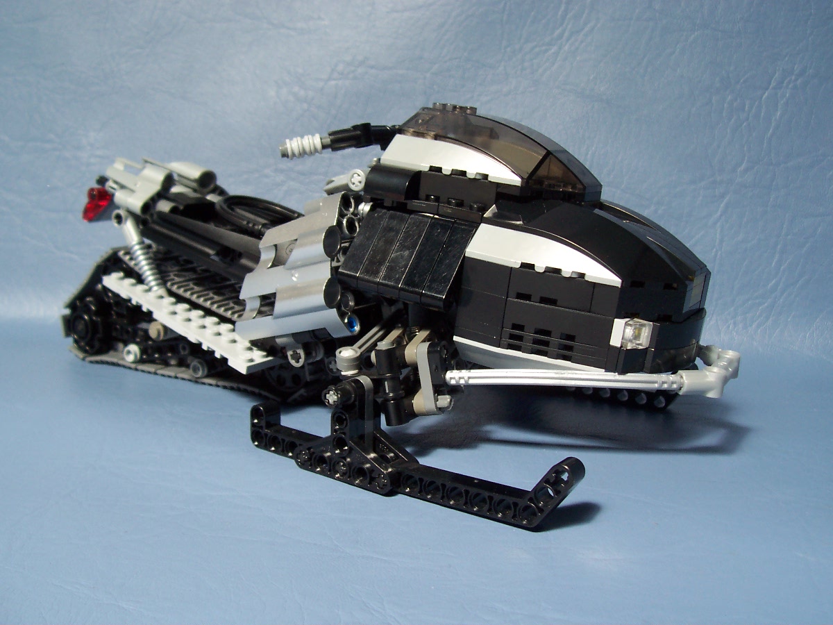 snow-mobile-_001.jpg
