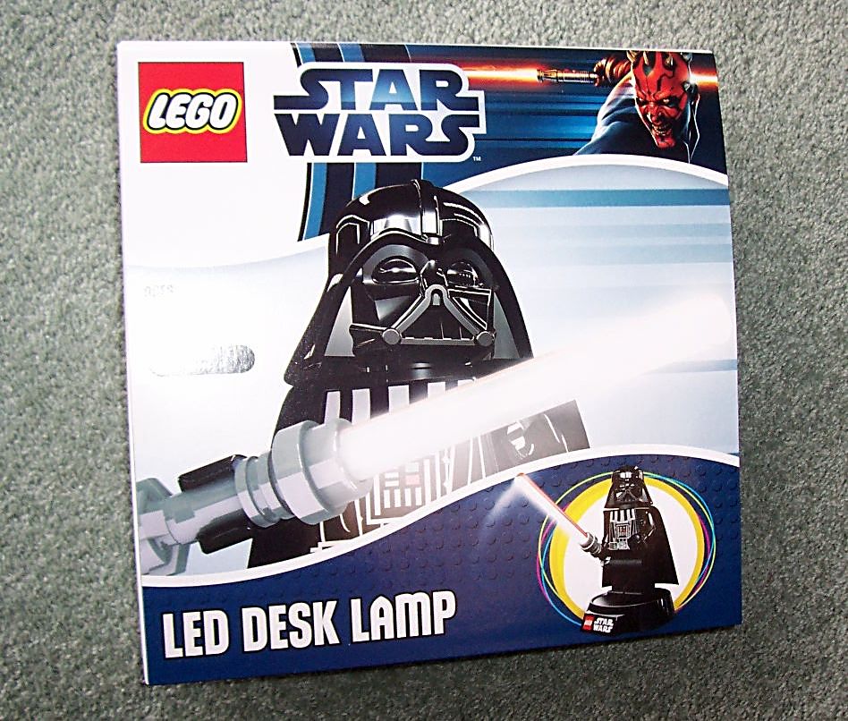 led_desk_lamp_001.jpg