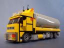 tanker-truck-yellow-black_029.jpg