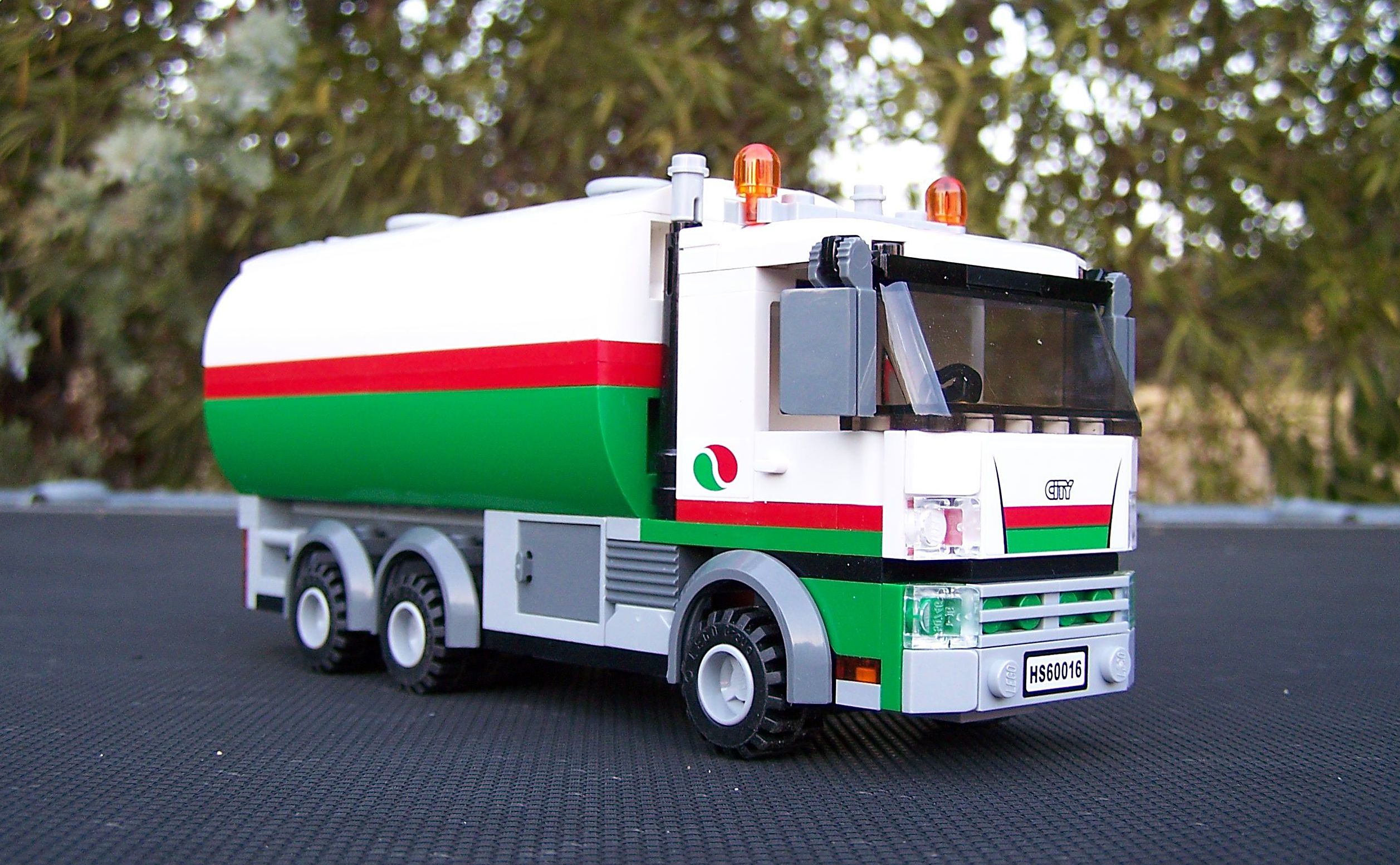 tanker-custom-_truck_001.jpg