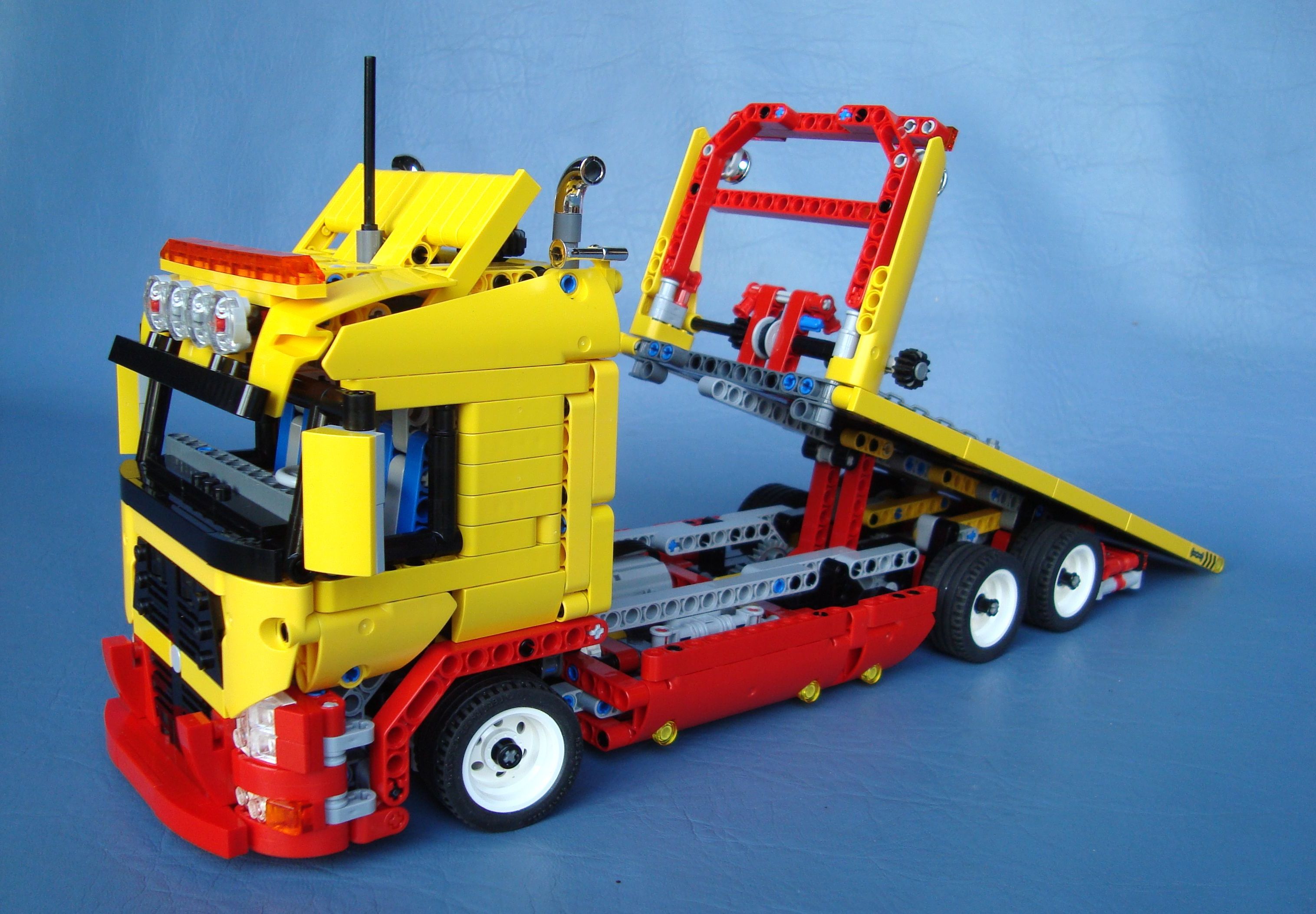 technic-_flatbed-8109_005.jpg