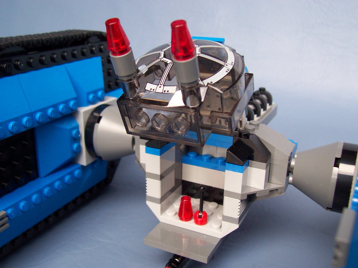 tie-crawler-7664_007.jpg