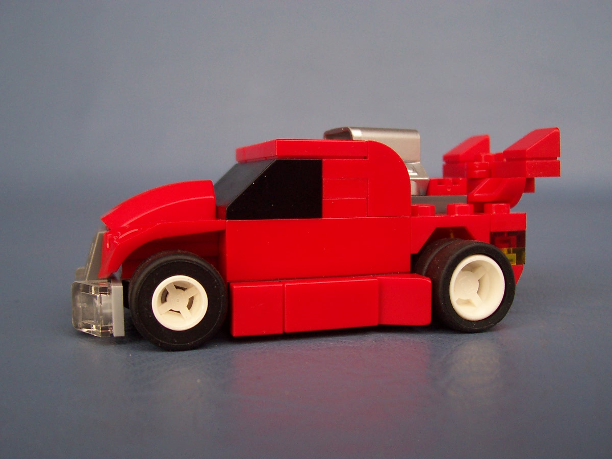 tiny-turbos-red-hot-pursuit_009.jpg