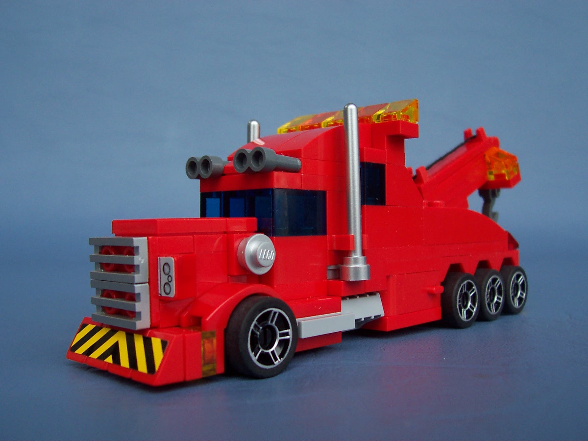 timy_turbos_wrecker_truck.jpg