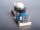 truck-white-blue-moc_005.jpg