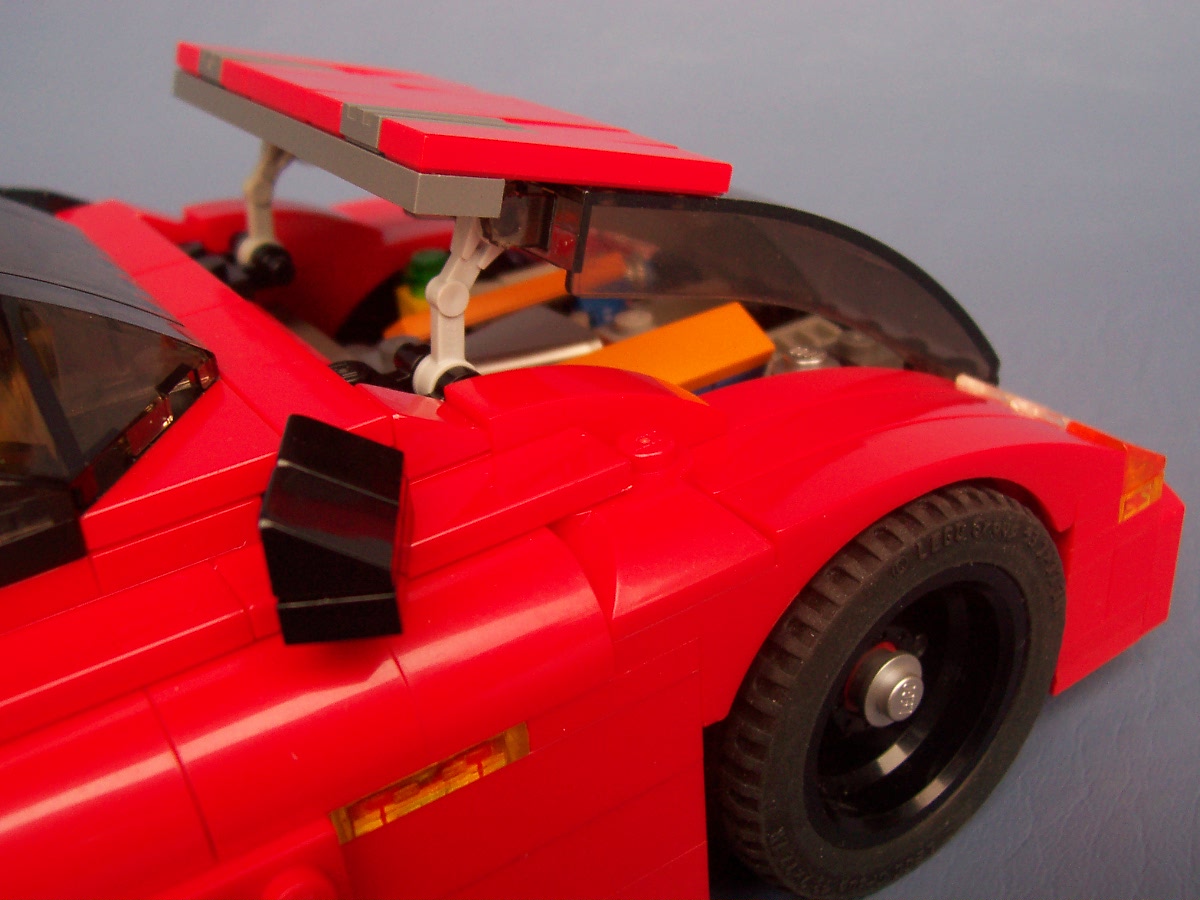 very-fast-red-racer-moc_011.jpg