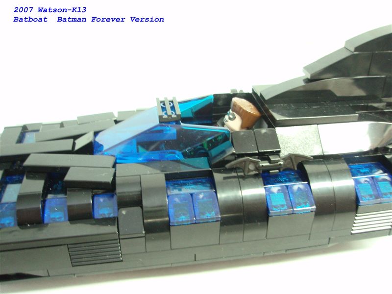 batboat_foever05_b.jpg