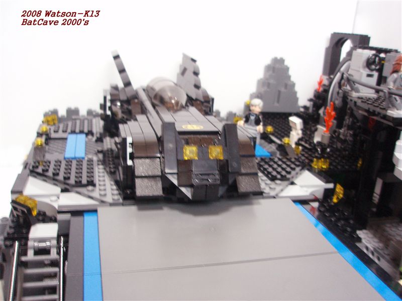 batcave_2000s03_b.jpg
