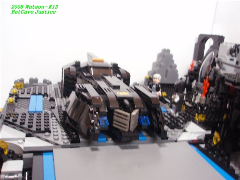 batcave_2005j01_b.jpg