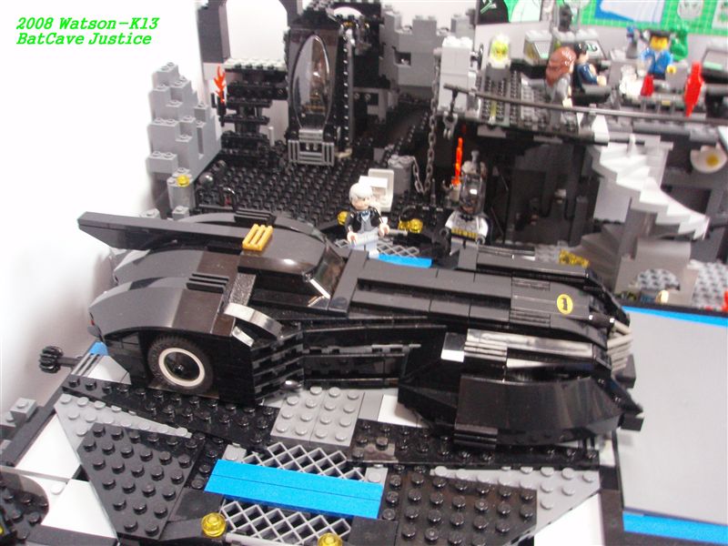 batcave_2005j02_b.jpg