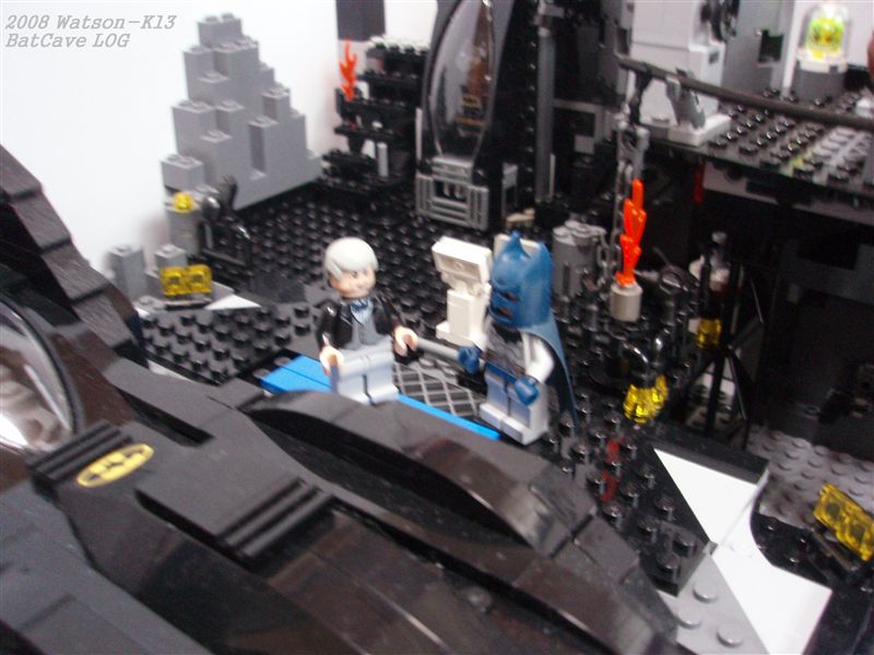 batcave_log01_b.jpg