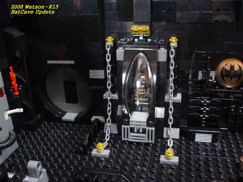 batcave_ud_03_b.jpg