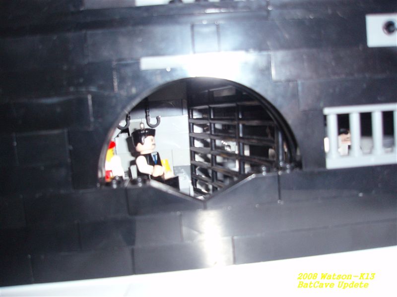 batcave_ud_34_b.jpg