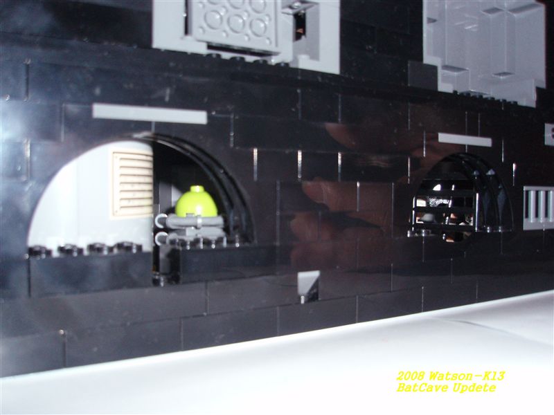 batcave_ud_35_b.jpg