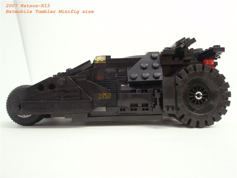 batmobile_bgm_ud03_b.jpg