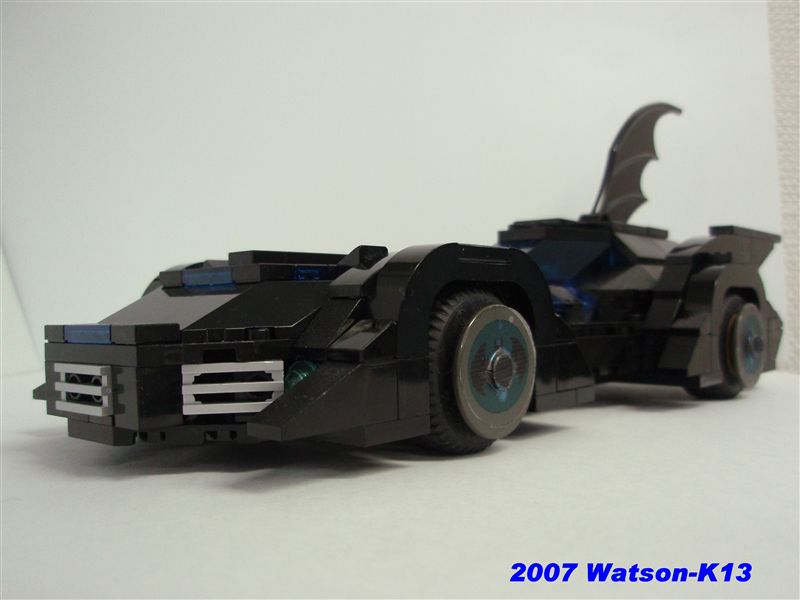 batmobile_fore_02_b.jpg