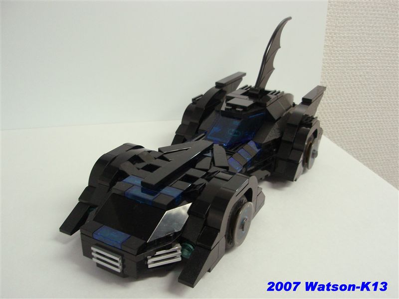 batmobile_fore_03_b.jpg