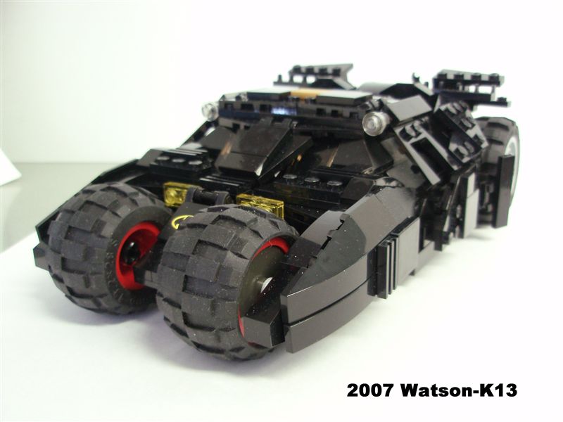 batmobile_bg2_01_b.jpg
