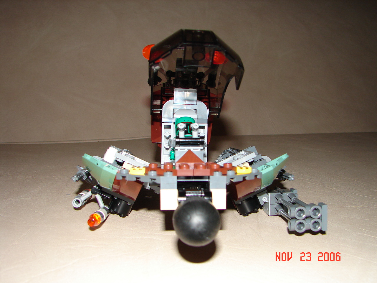 6209_alternate_walker_010.jpg