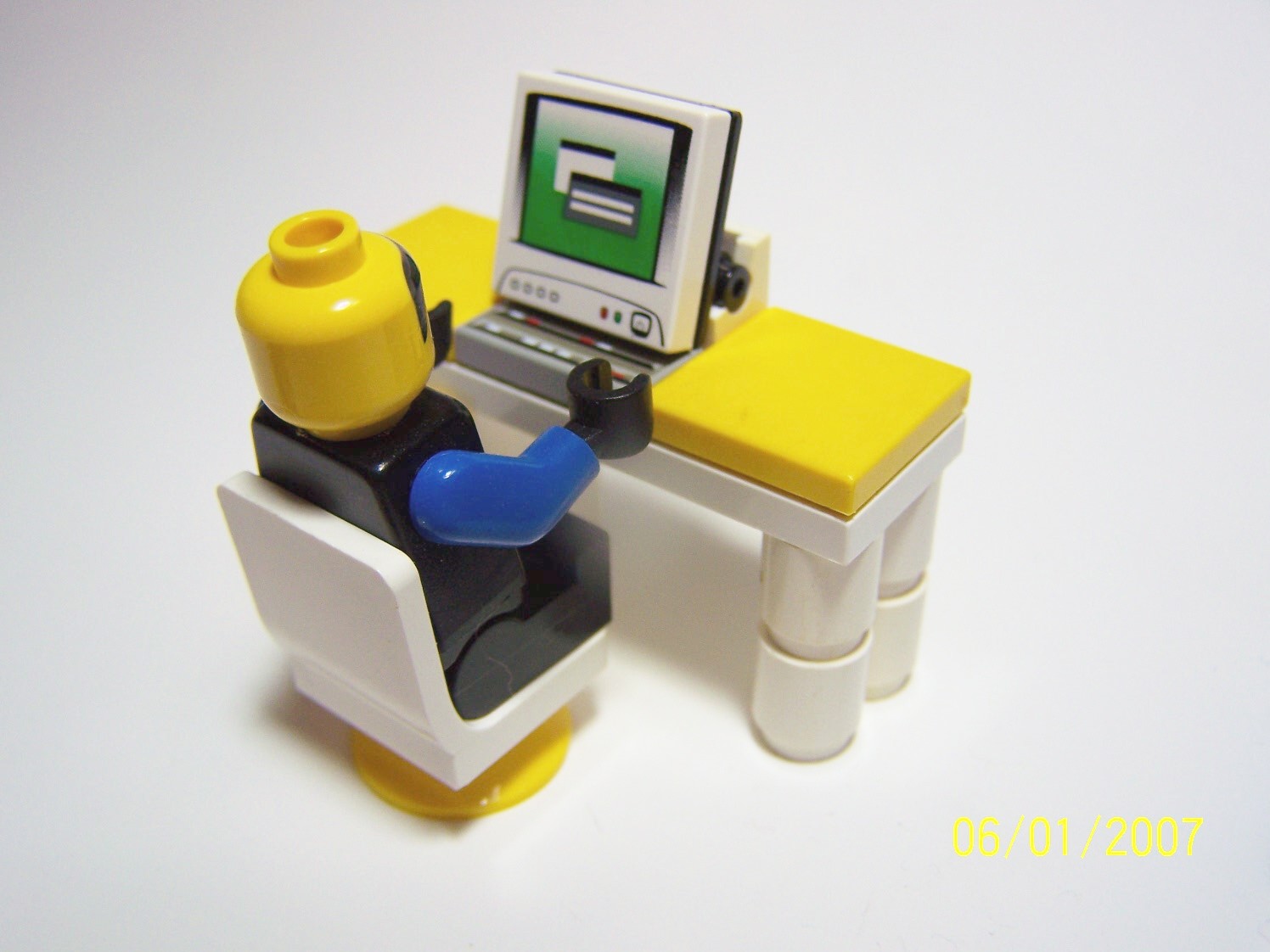 furniture_05.jpg