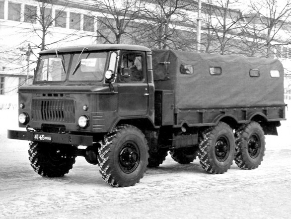 gaz-34_1_zps060f1988.jpg