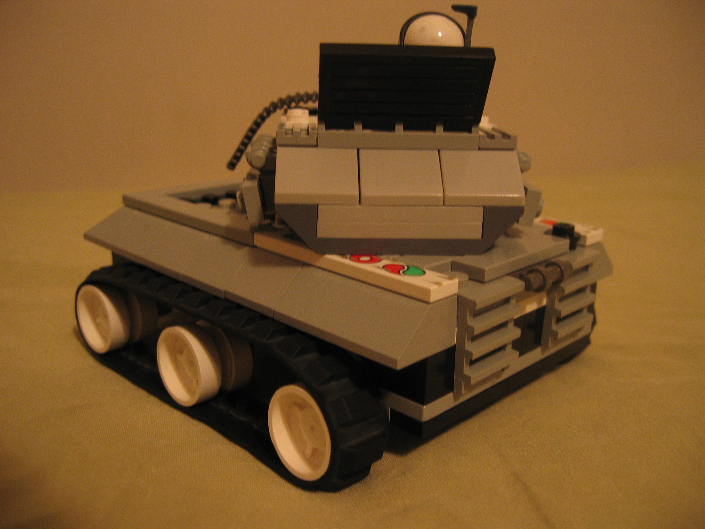 lego_tank_017.jpg