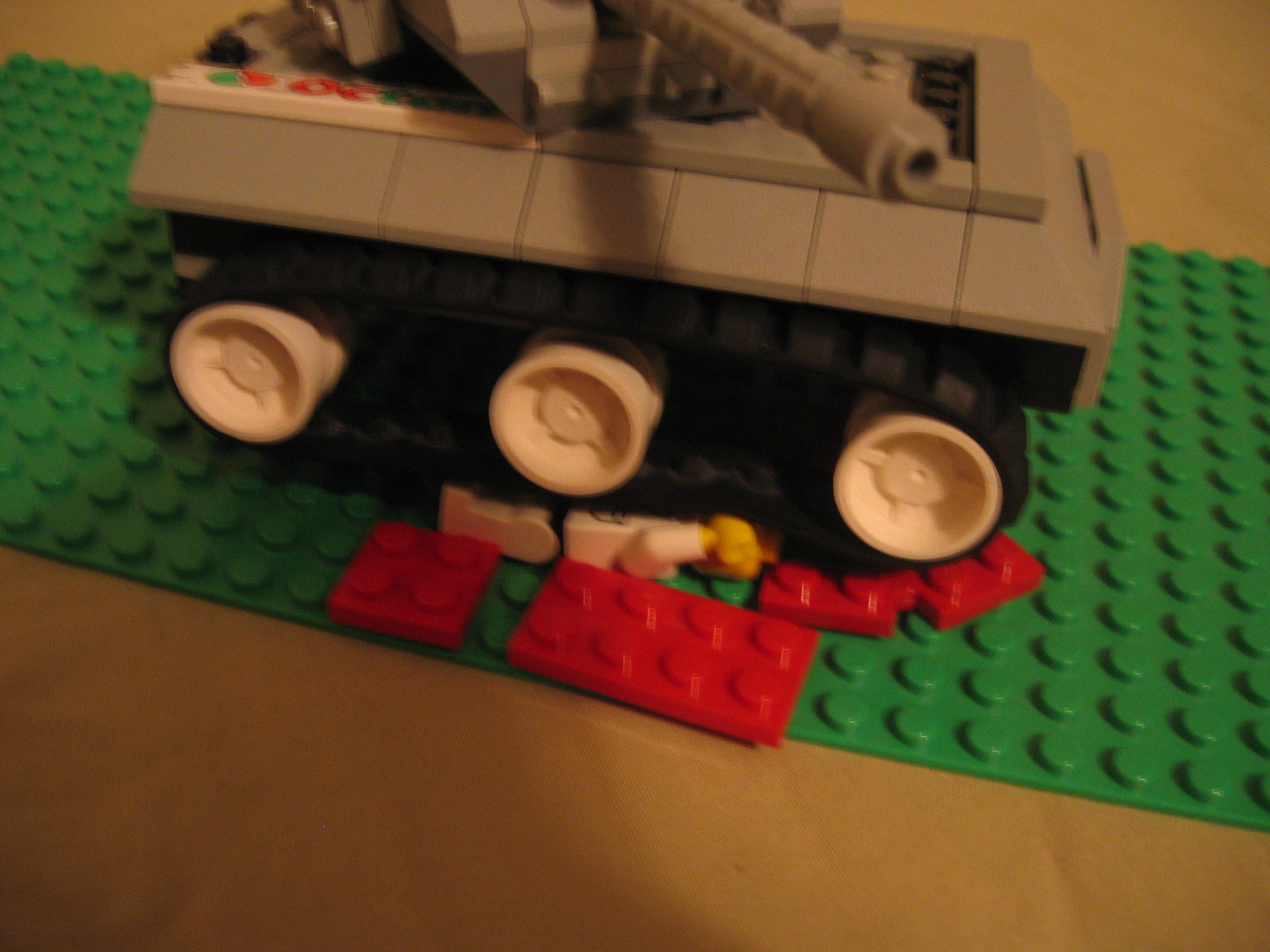 lego_tank_028.jpg