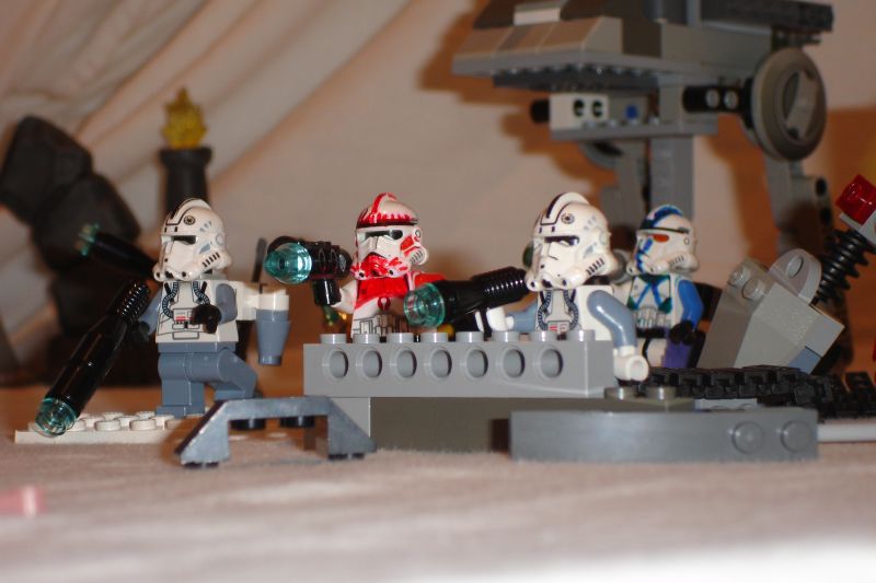 rhen_var_diorama_republic_battlefront_infantry.jpg
