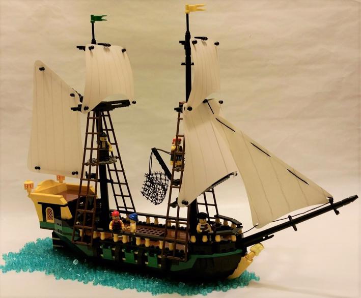 01_ship.jpg