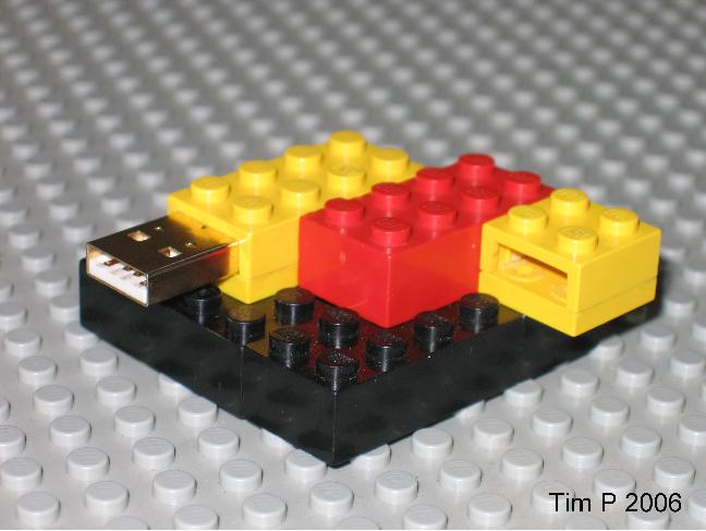 lego_flash_drive_-_07.jpg
