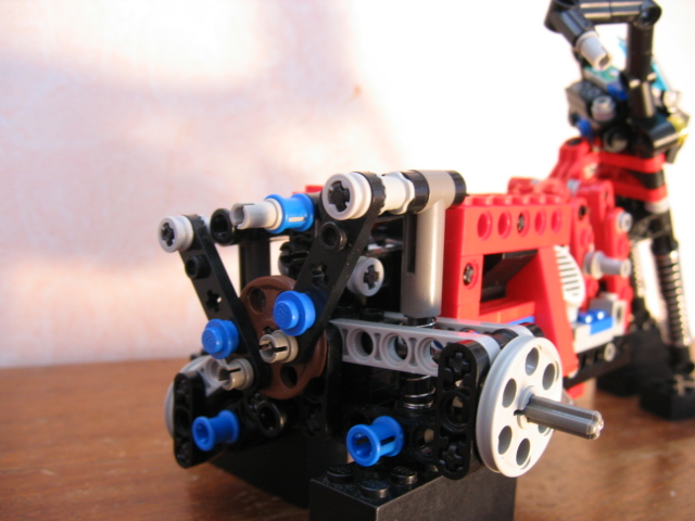 09_multi-link_suspension_system.jpg