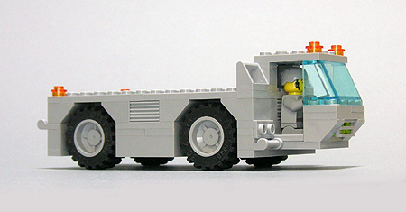 airport-tractor-a-03.jpg