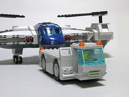 airport-tractor-a-05.jpg