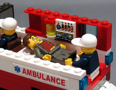 ambulance04.jpg