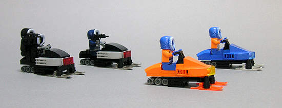 02-snowmobile-02.jpg
