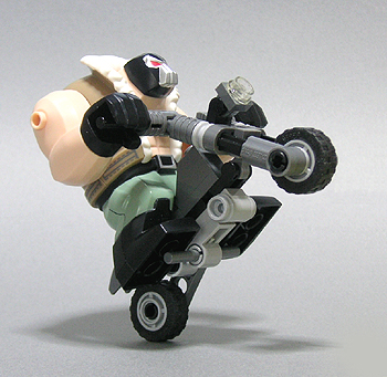 large-figure-motorcycle-05.jpg