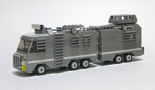 mobile-command-center-02.jpg