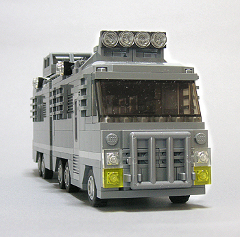 mobile-command-center-04.jpg