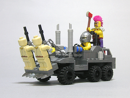 humungus-truck-01.jpg