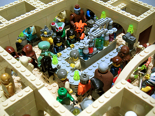 mos-eisly-cantina-08.jpg