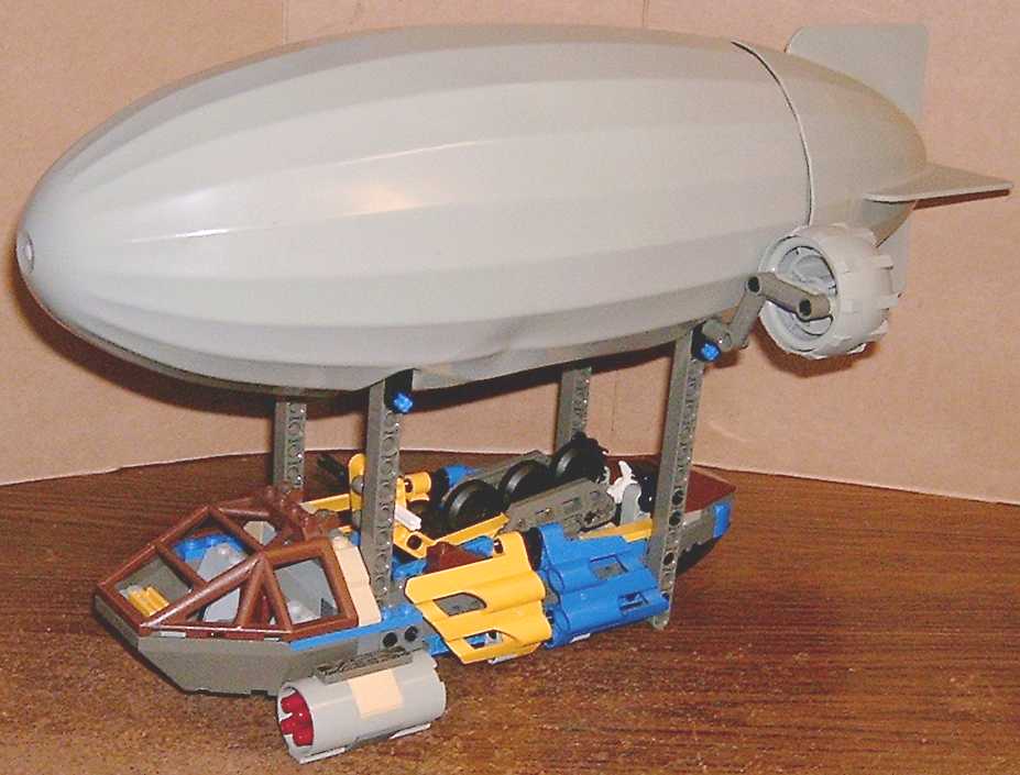 bomberblimp.jpg