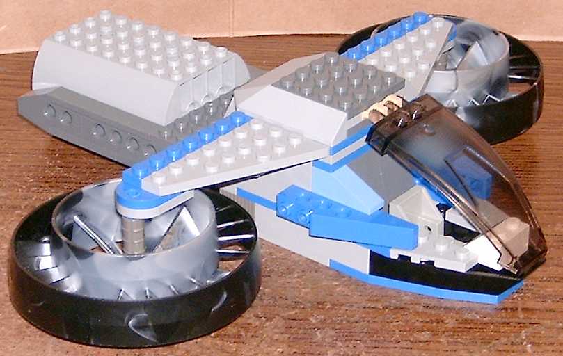 cargolift.jpg